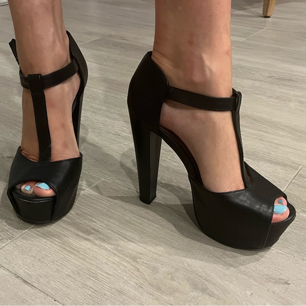 Black Heels